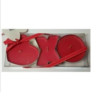 NIB Hallmark Hugs & Kisses Set/3 Cinnamon Candles